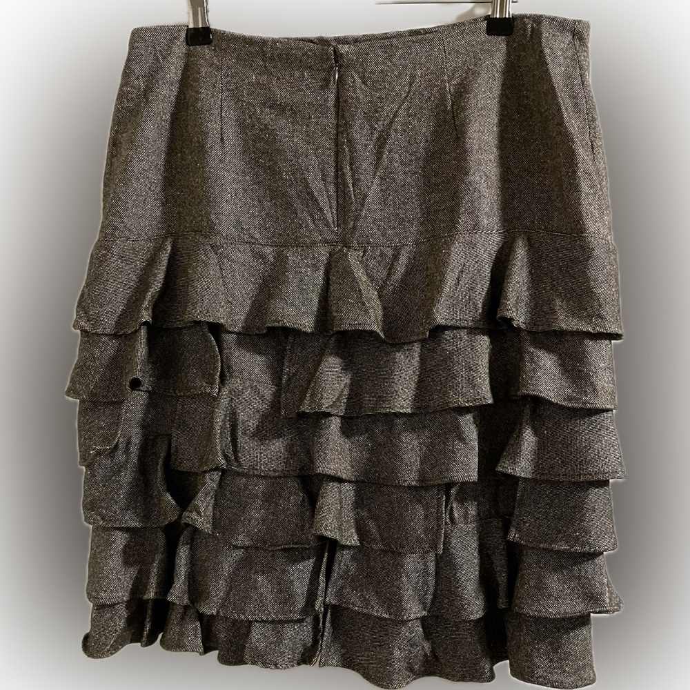 Talbots Womens sz 14 Skirt Gray Ruffle Knee Length Lined Slit Zip Up Pencil